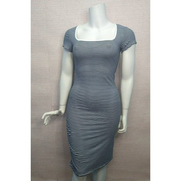 Cute Midi Striped Bodycon Dress with open back, super soft and Stretchy - Picture 2 of 10